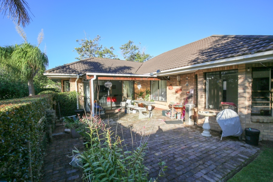 3 Bedroom Property for Sale in Lower Robberg Western Cape